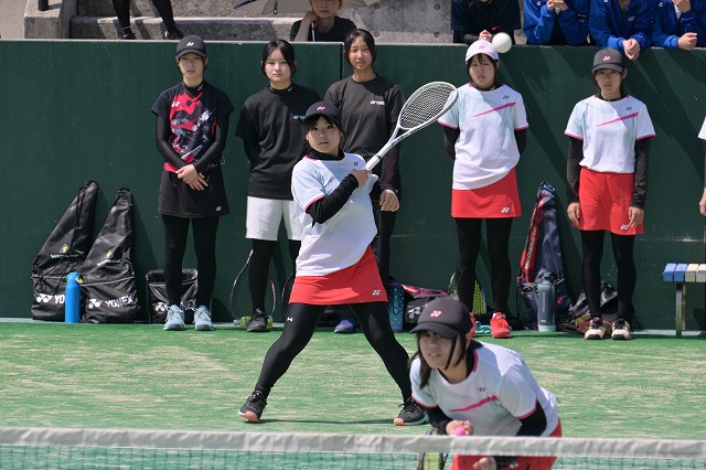 ソフトテニス部［女子］